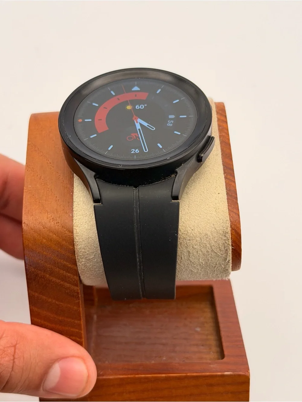 Samsung Galaxy Watch 5 Pro, Tested, Excellent, 44mm,Sapphire Crystal, Charger